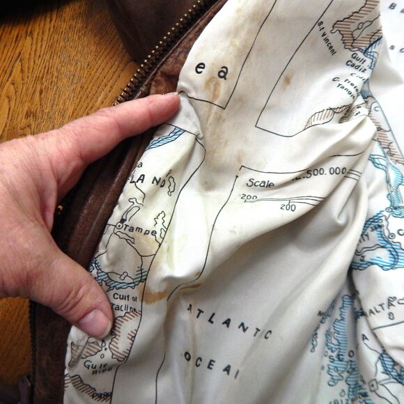 Vintage Brown Leather Bomber Jacket Size Medium YKK Brand - Picture 7 of 11